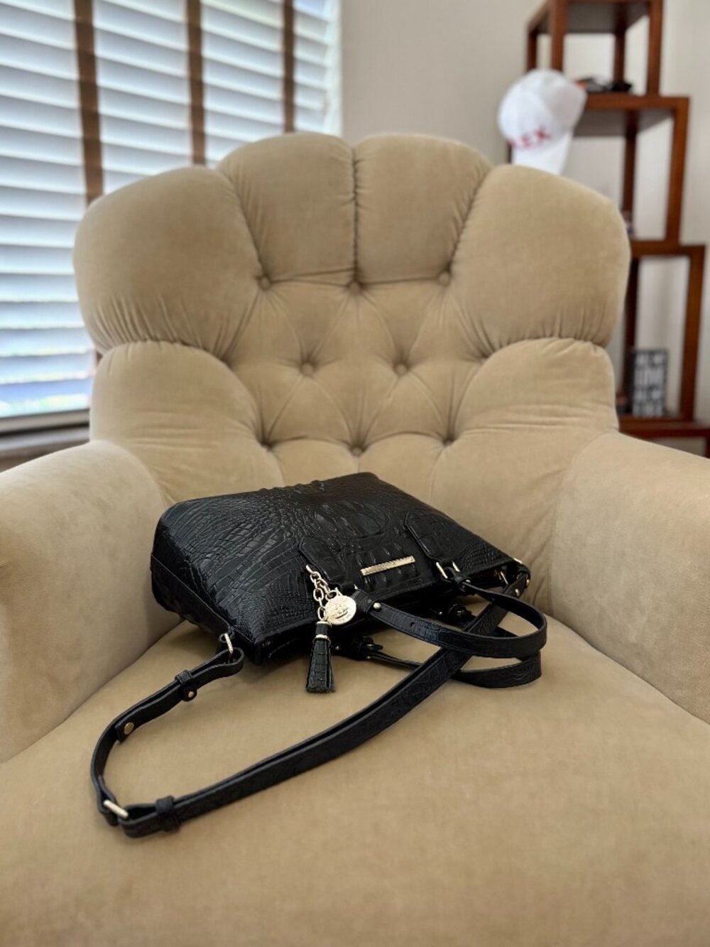 Auth BRAHMIN Signature MELBORNE Croc Embossed Leather Convertible Satchel Bag... - Picture 4 of 7
